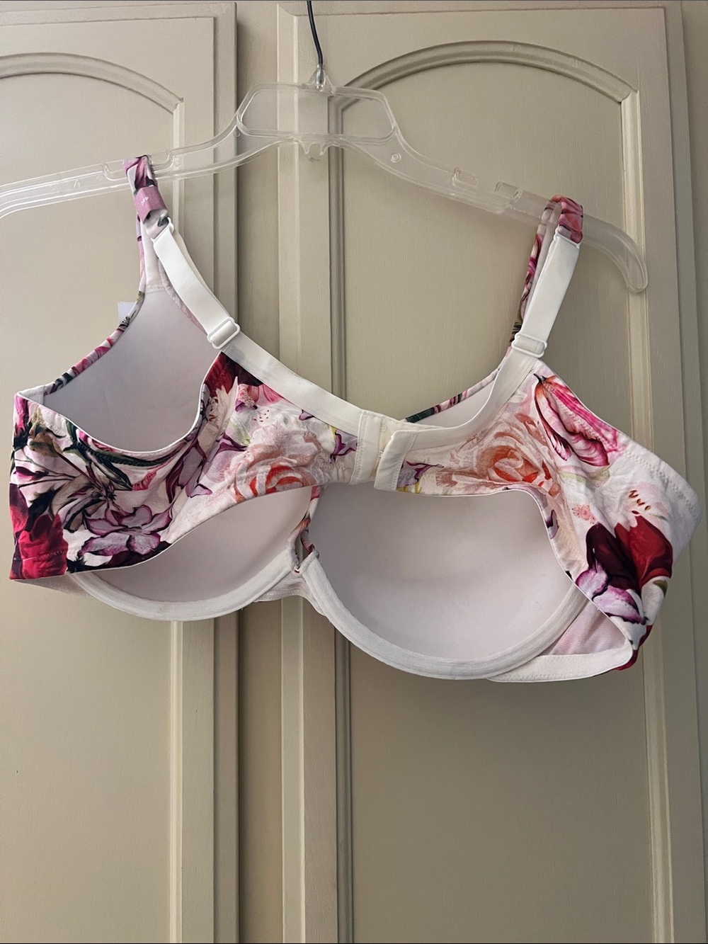Cacique Floral Underwire Bra in Pink and White - Picture 6 of 6